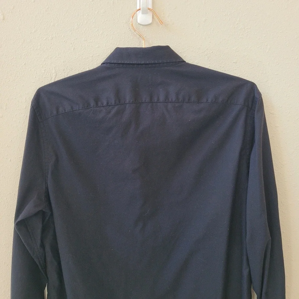 BANANA REPUBLIC M Black Supima Cotton Camden Fit Long Sleeve Button Front Shirt